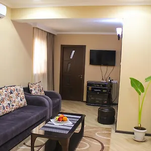 lasha-apartment-tbilisi.alltbilisihotels.com/